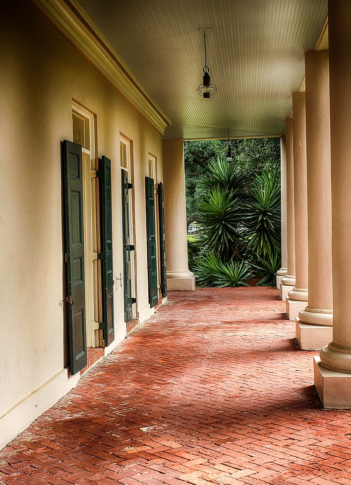 Terrace oak alley plantation southern plantation
