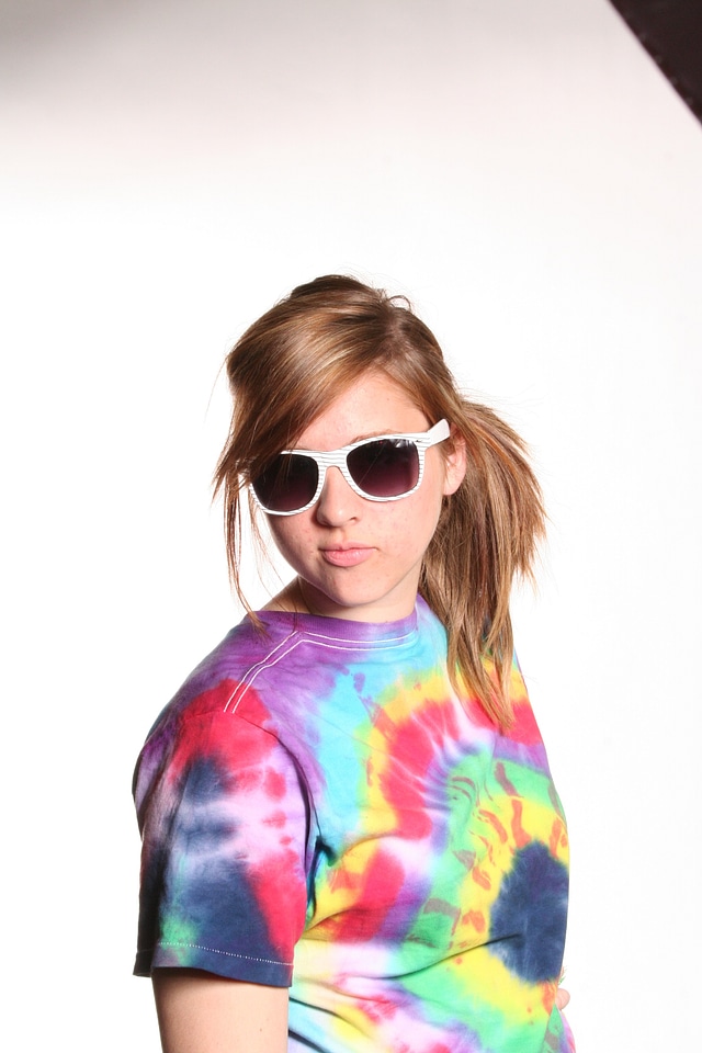 Sunglasses face young
