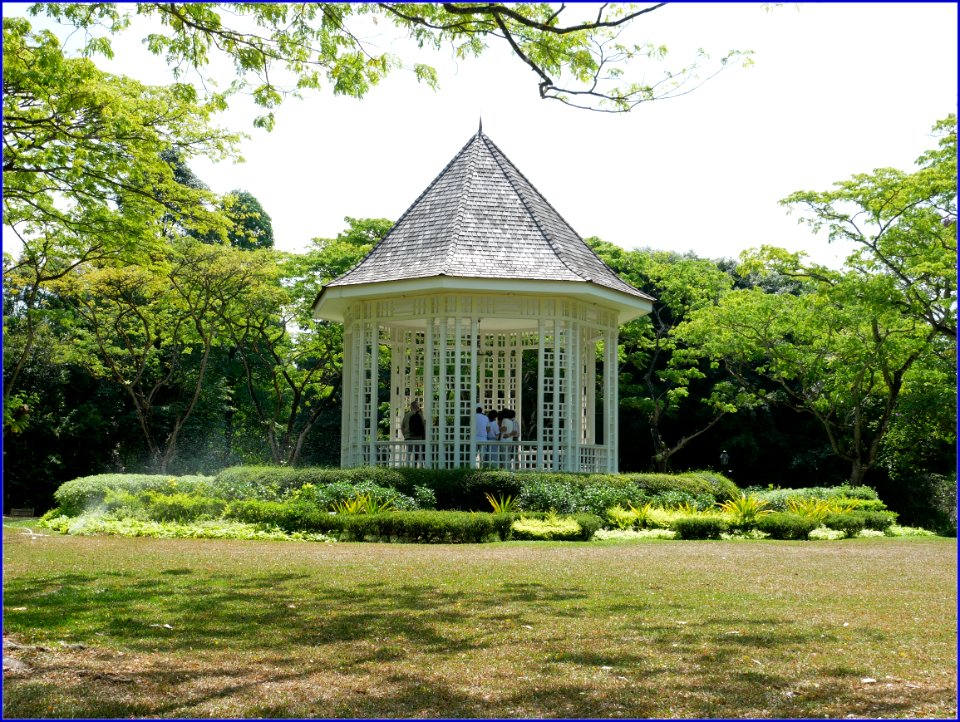 Botanic Gardens  Band Stand