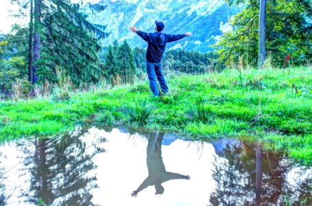 Feel The Soul Live In Freedom