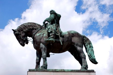 Statue, Monument, Landmark, Sculpture