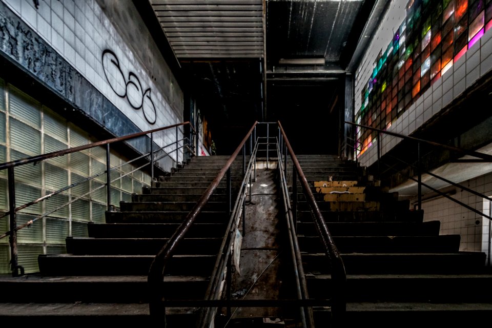 Metropolitan Area, Urban Area, Architecture, Track