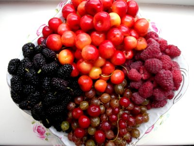 Natural Foods, Fruit, Local Food, Berry photo