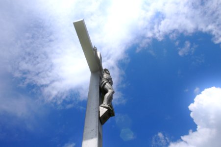 Sky, Cloud, Daytime, Monument