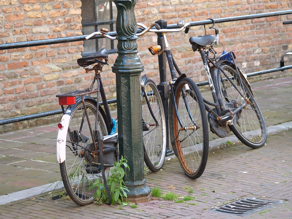 Amsterdam city road