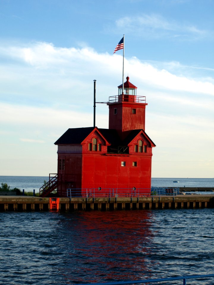 Lighthouse, Tower, Beacon, Water