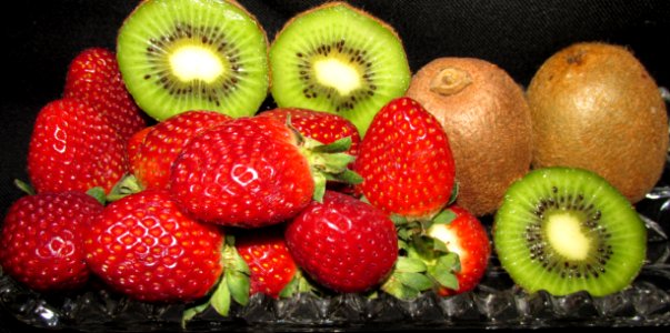 Natural Foods, Fruit, Strawberry, Strawberries photo
