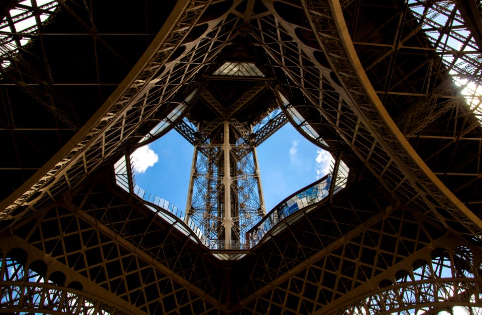 Landmark, Structure, Sky, Architecture