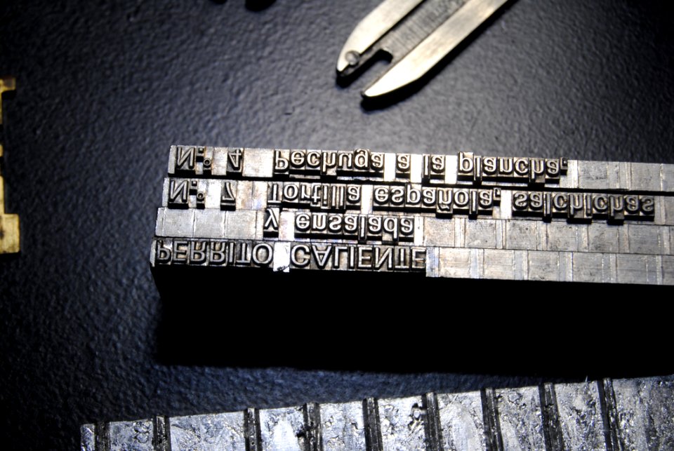 Text, Light, Font, Metal