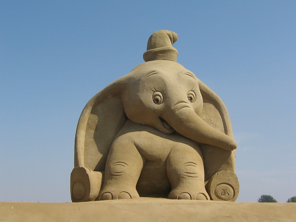Sand statue sculpture