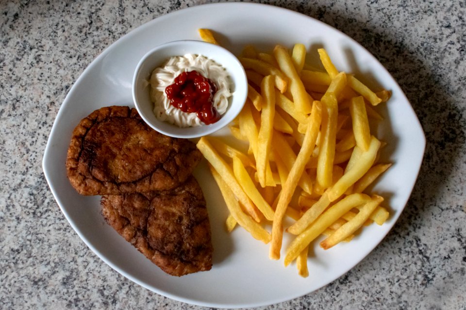 Fried Food, Dish, French Fries, Kids Meal