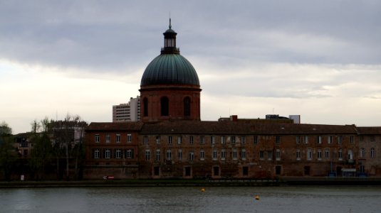 Waterway, Sky, Landmark, Building