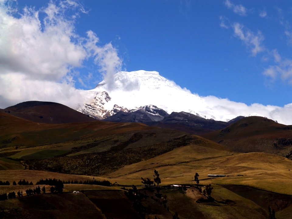 Highland, Sky, Mountainous Landforms, Cloud photo