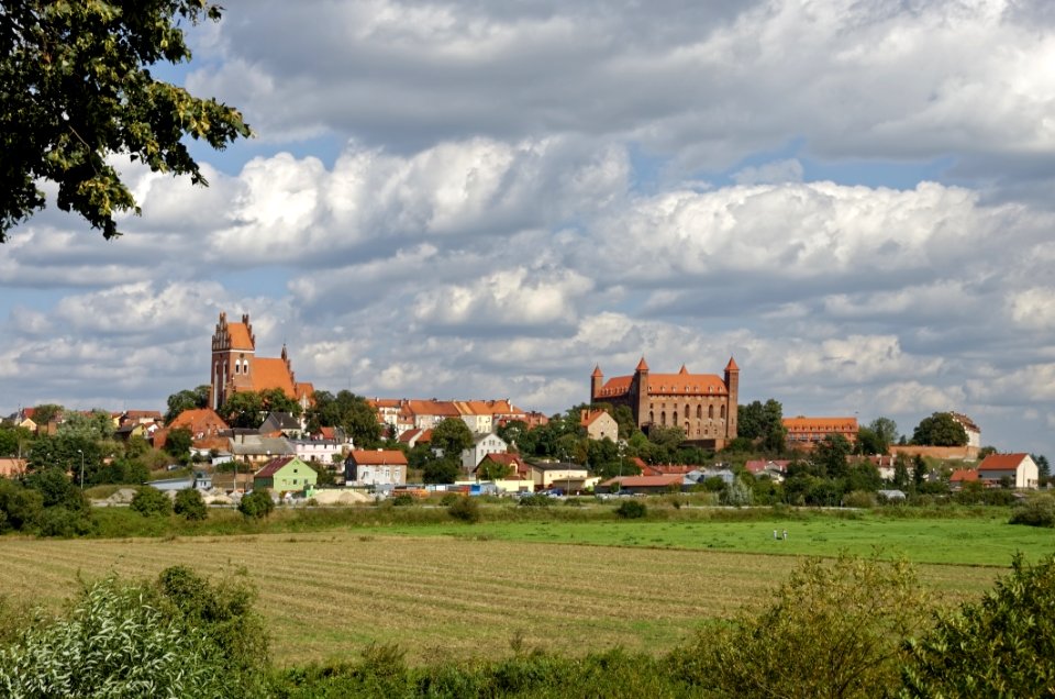 Sky, Cloud, Village, Town