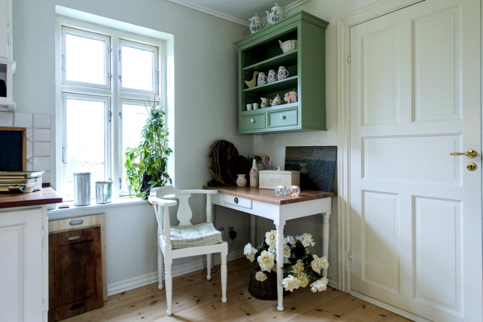 Room, Kitchen, Cabinetry, Countertop