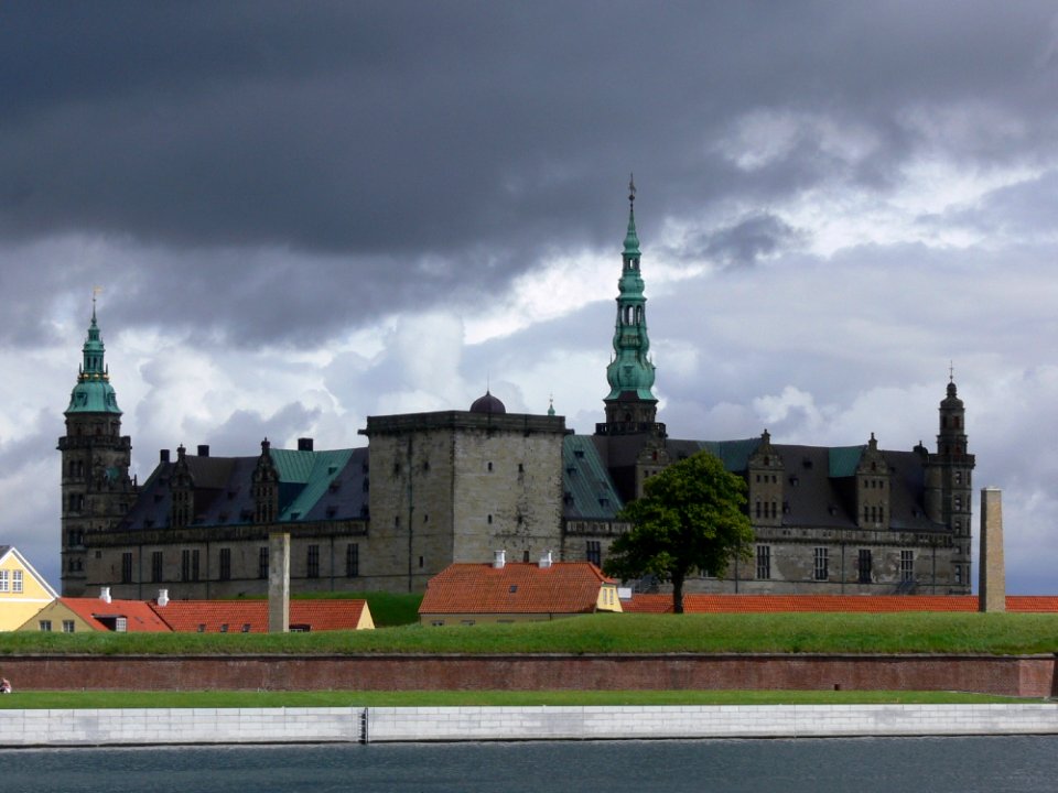 Sky, Landmark, Cloud, Chteau