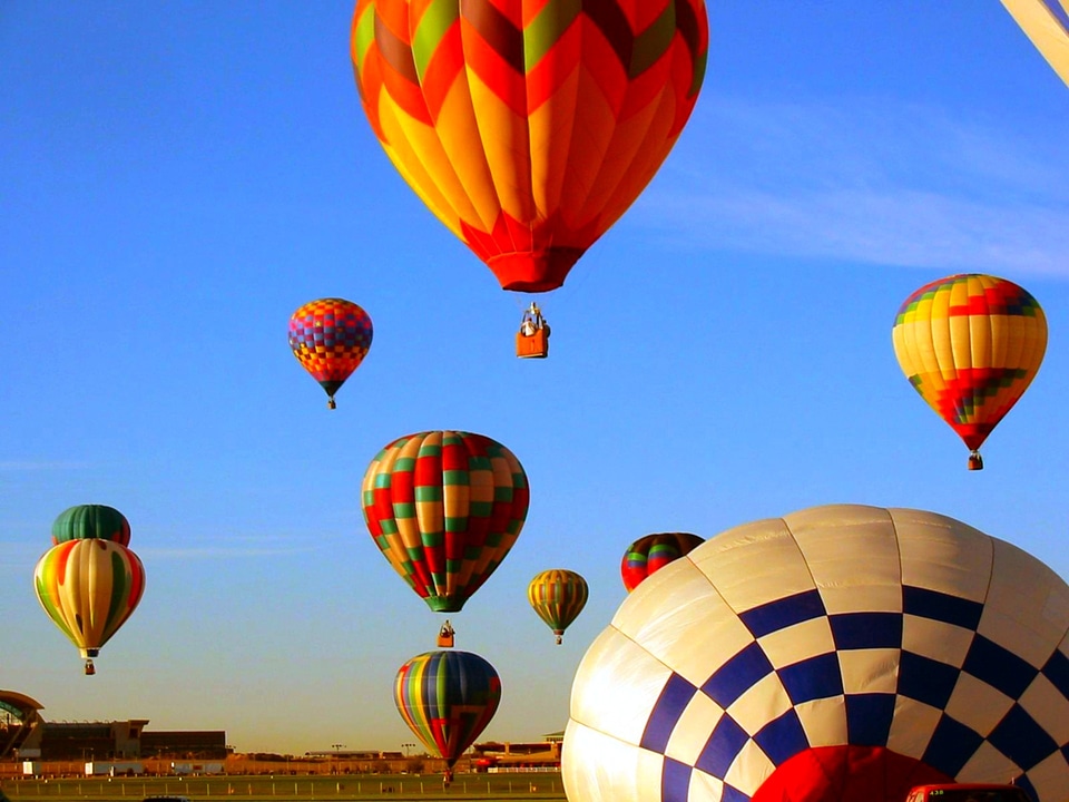 Colorful balloon games balloon races