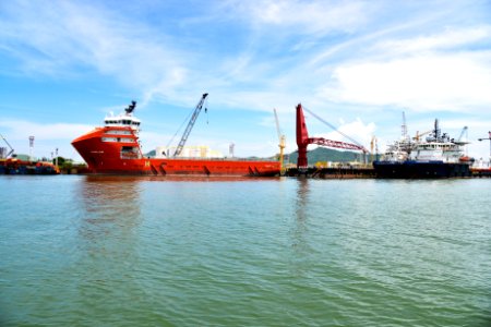 Water Transportation, Waterway, Ship, Bulk Carrier photo