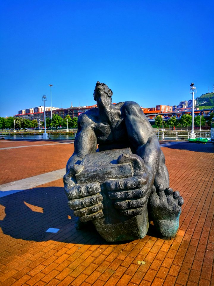 Statue, Sculpture, Landmark, Monument