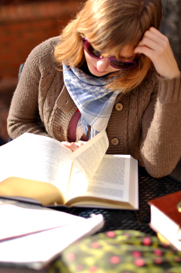 Sitting, Girl, Reading, Human Behavior