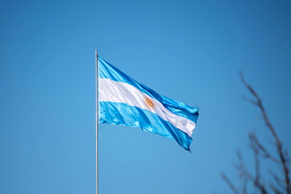 Sky, Flag, Cloud, Wind photo