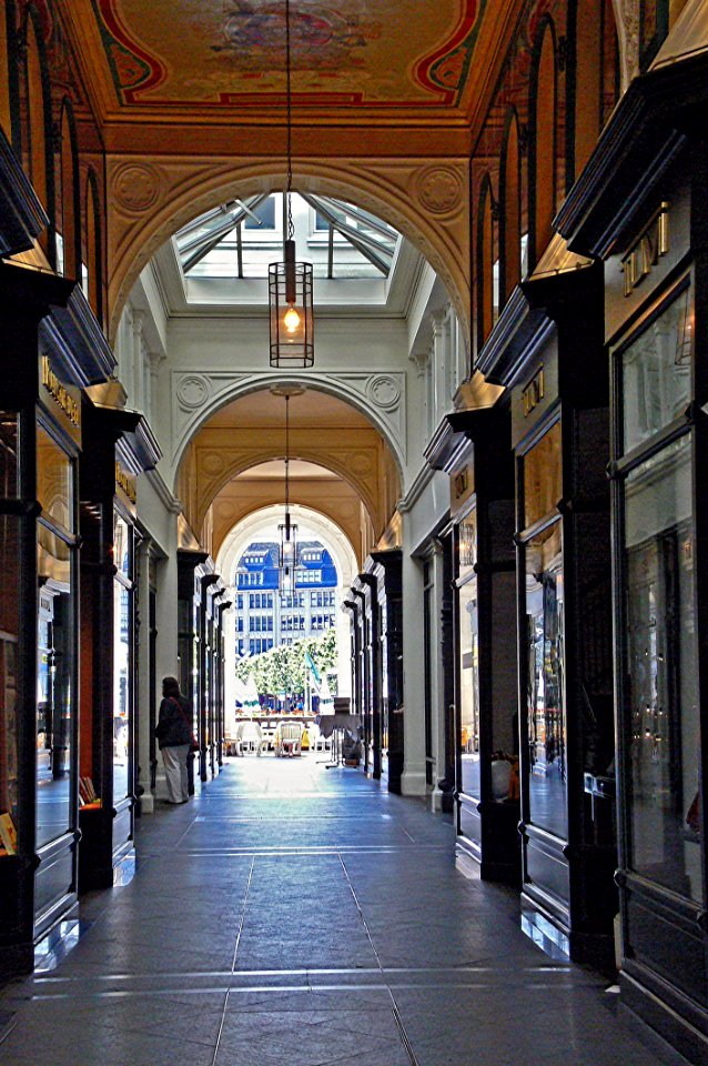Arcade Arch Landmark Metropolitan Area