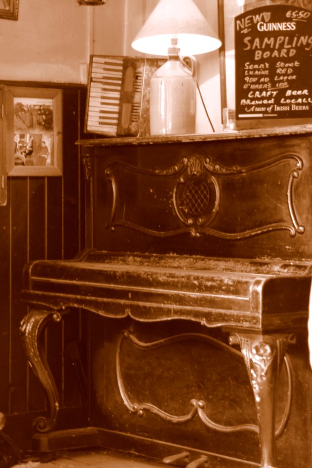 Furniture Piano Table Keyboard