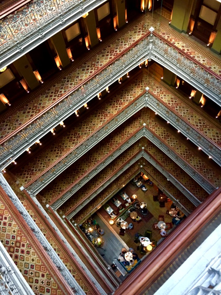 Building Facade Symmetry