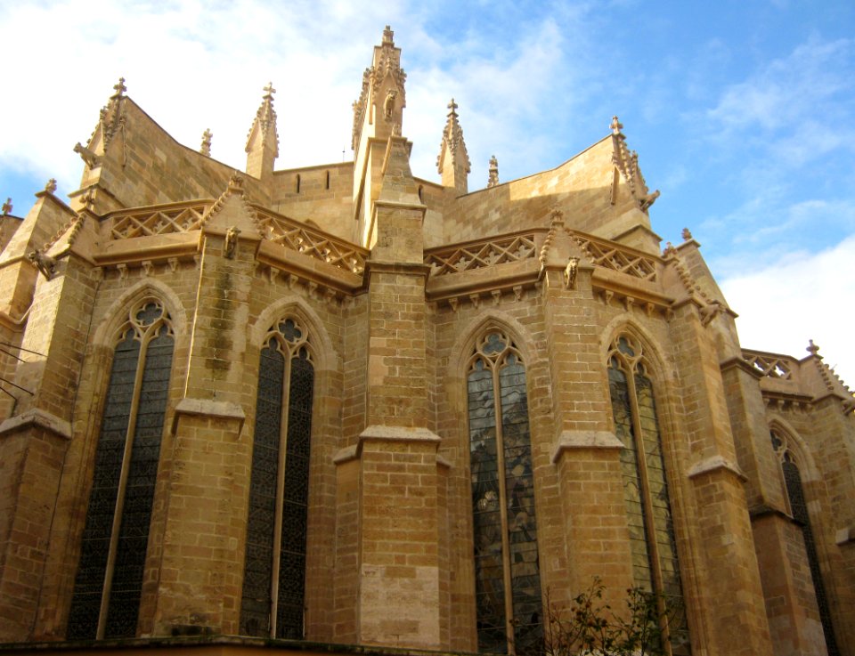 Historic Site Medieval Architecture Classical Architecture Place Of Worship
