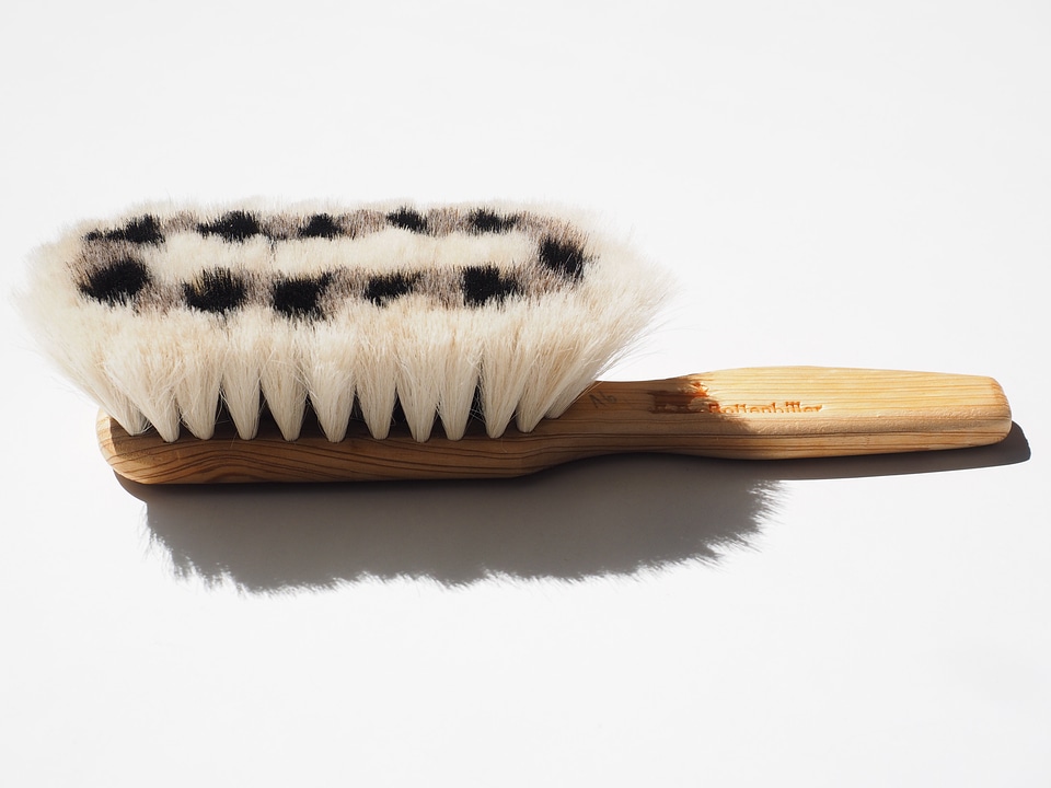 Wipe feather duster make clean