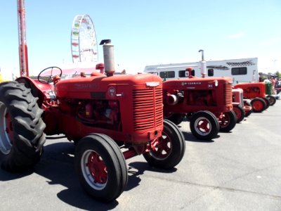 Tractor Motor Vehicle Agricultural Machinery Vehicle photo