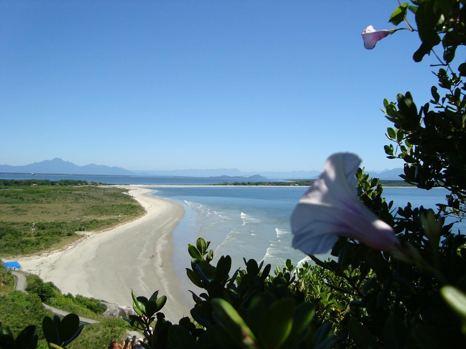 Beach ilha do mel paraná