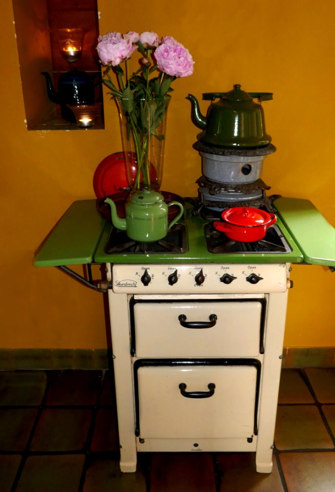 Furniture Table Room Kitchen