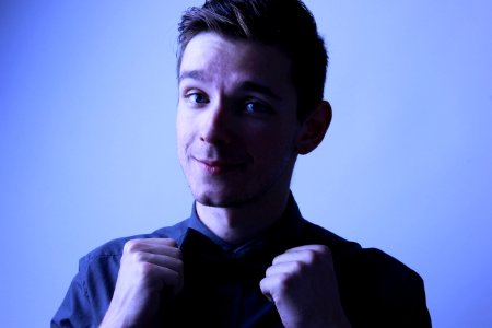 Purple Chin Neck Gentleman
