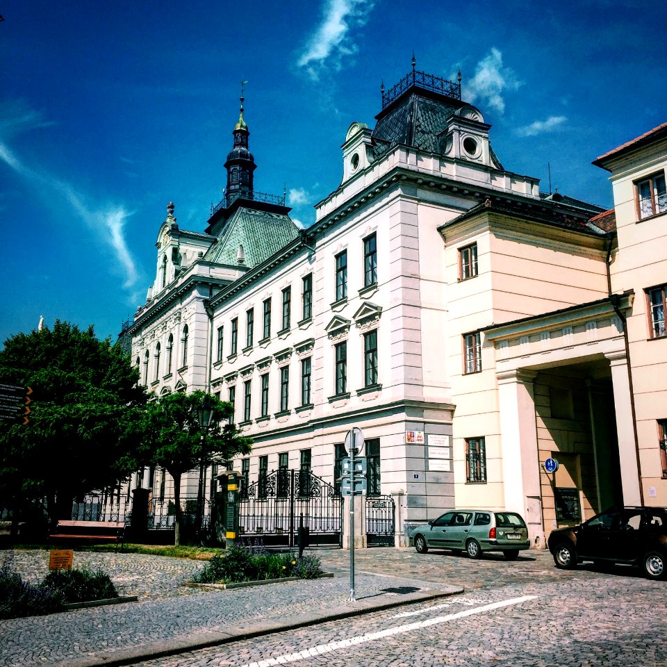 Landmark Building Sky Town