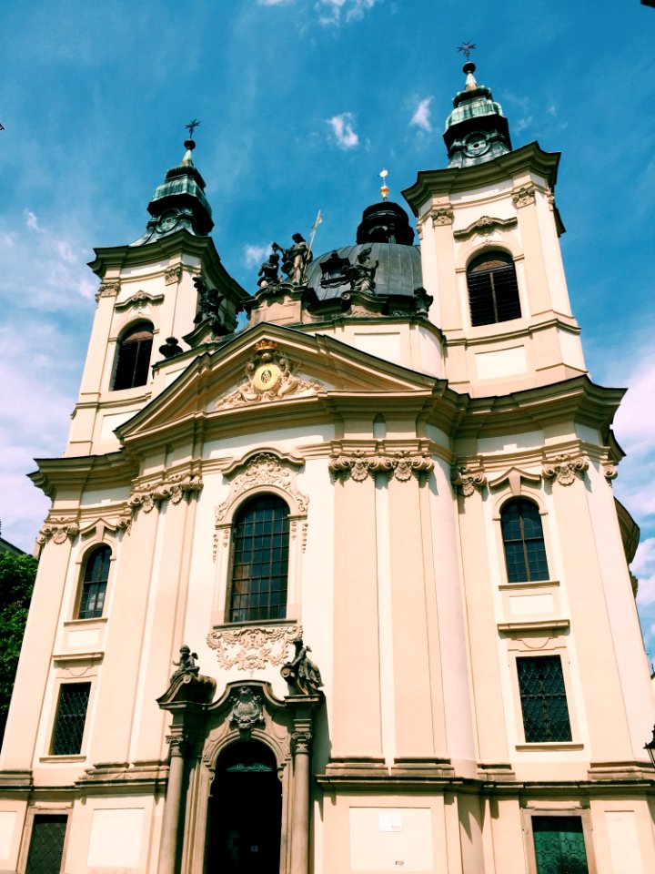 Building Sky Landmark Classical Architecture photo