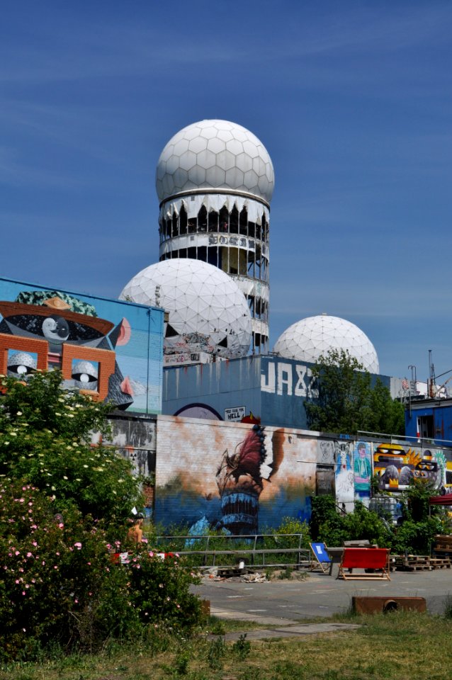 Sky Dome Daytime Building