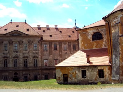 Historic Site Medieval Architecture Property Chteau photo