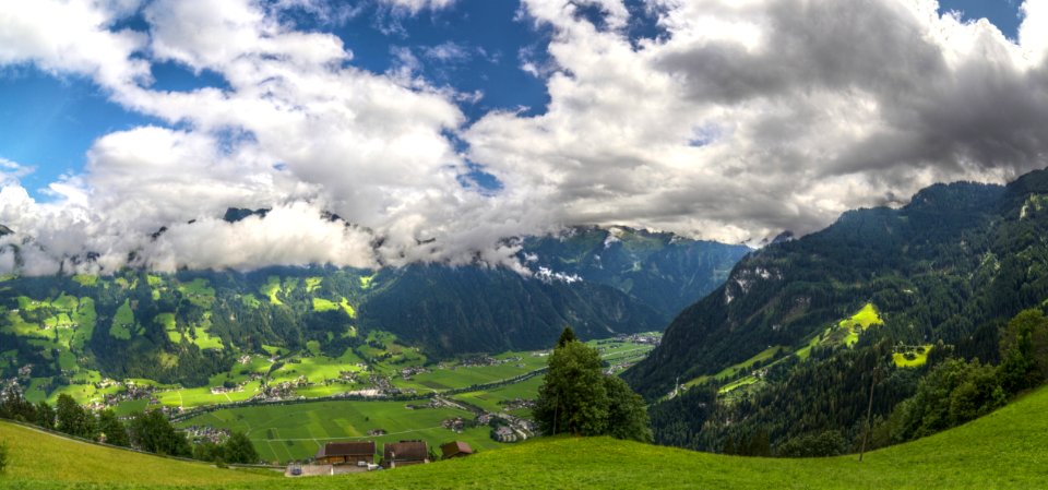 Sky Mountainous Landforms Mountain Range Cloud photo