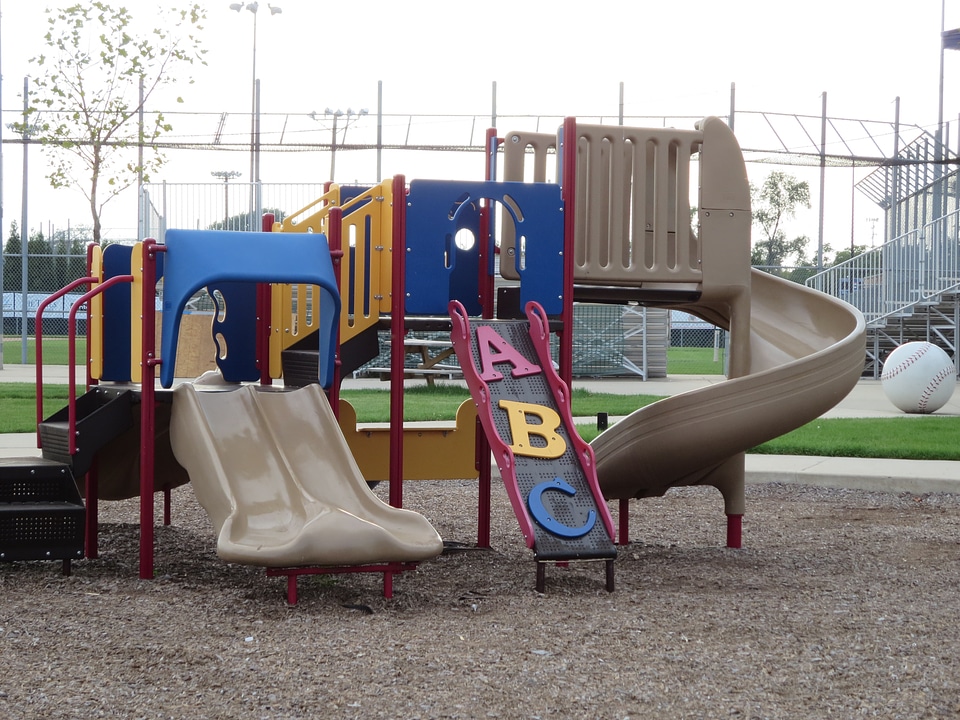 Leisure outdoor play