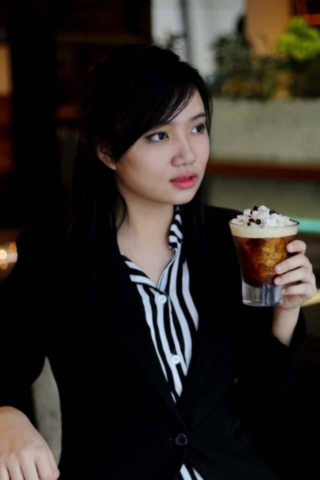 Beauty Girl Outerwear Black Hair