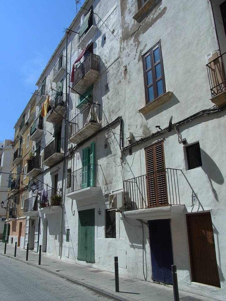 Alley street europe