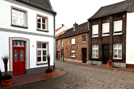 Property House Town Building