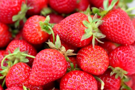 Strawberry Close Up Photo photo
