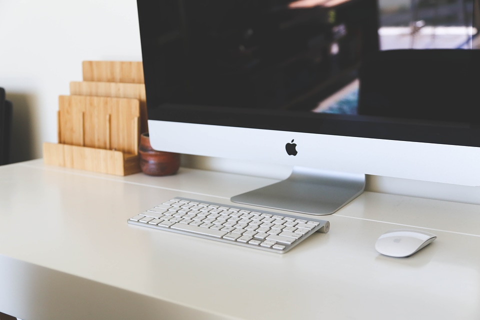 Workspace apple inc display