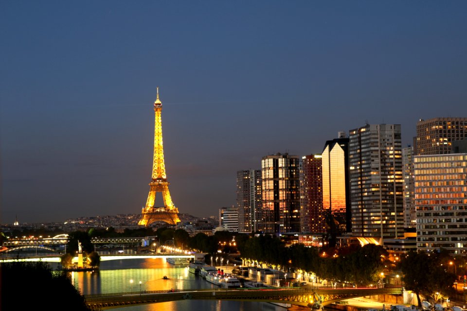 Metropolitan Area Cityscape City Skyline