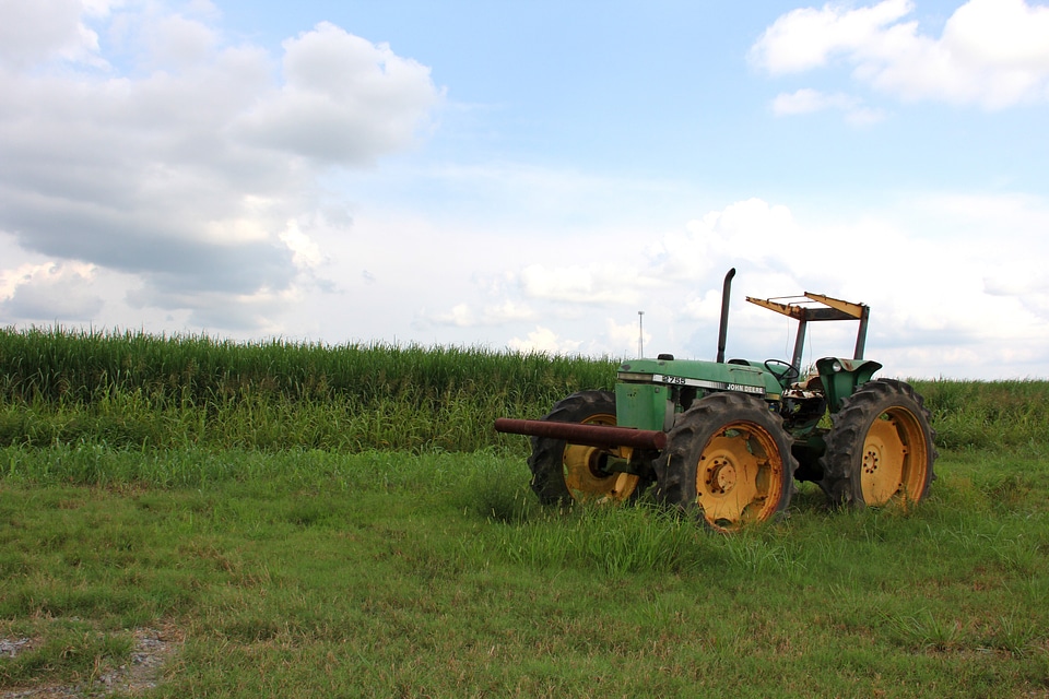 Farmer farming agriculture