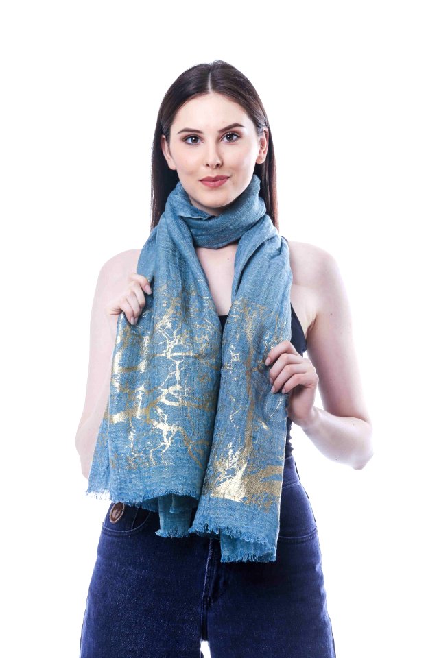 Woman Wearing Gray Fringe Scarf