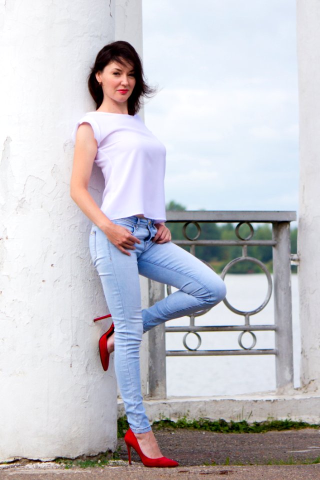 White Jeans Beauty Footwear