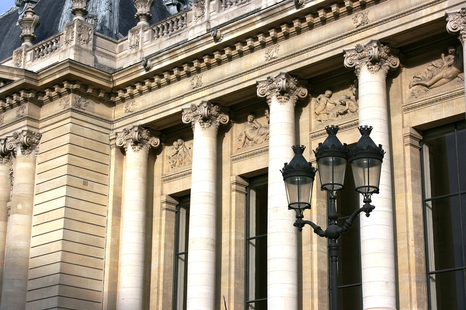 Columns paris france
